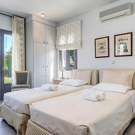 Votsalo וילה Kaligata